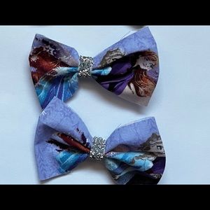 Frozen Piggytail Bows